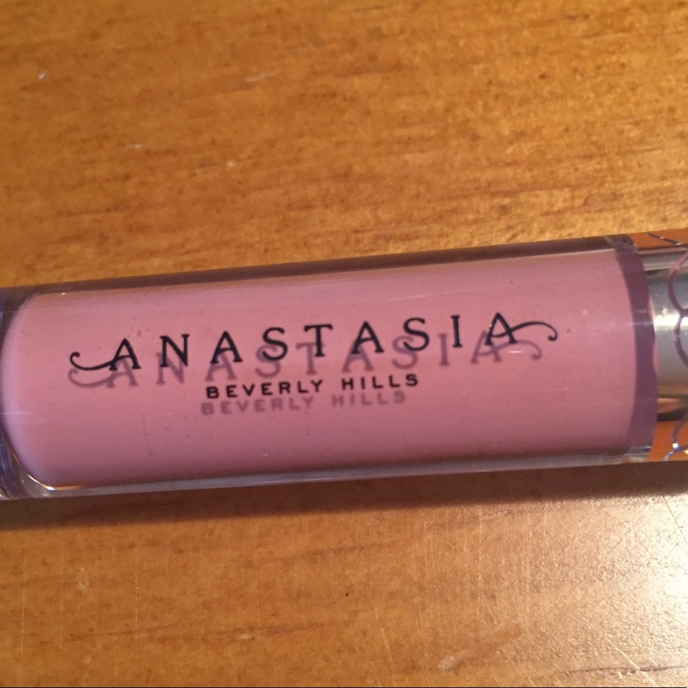 Anastasia Beverly Hills Liquid Lipstick Crush - Picture 4 of 9